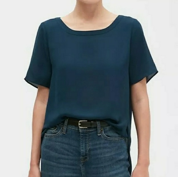 Banana Republic Hi-Low Hem Crew Short sleeves Neck - Picture 2 of 3